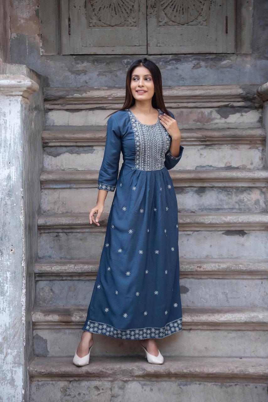 Izhar 01 New Heavy Ethnic Wear Rayon Printed Long Designer Kurti Collection